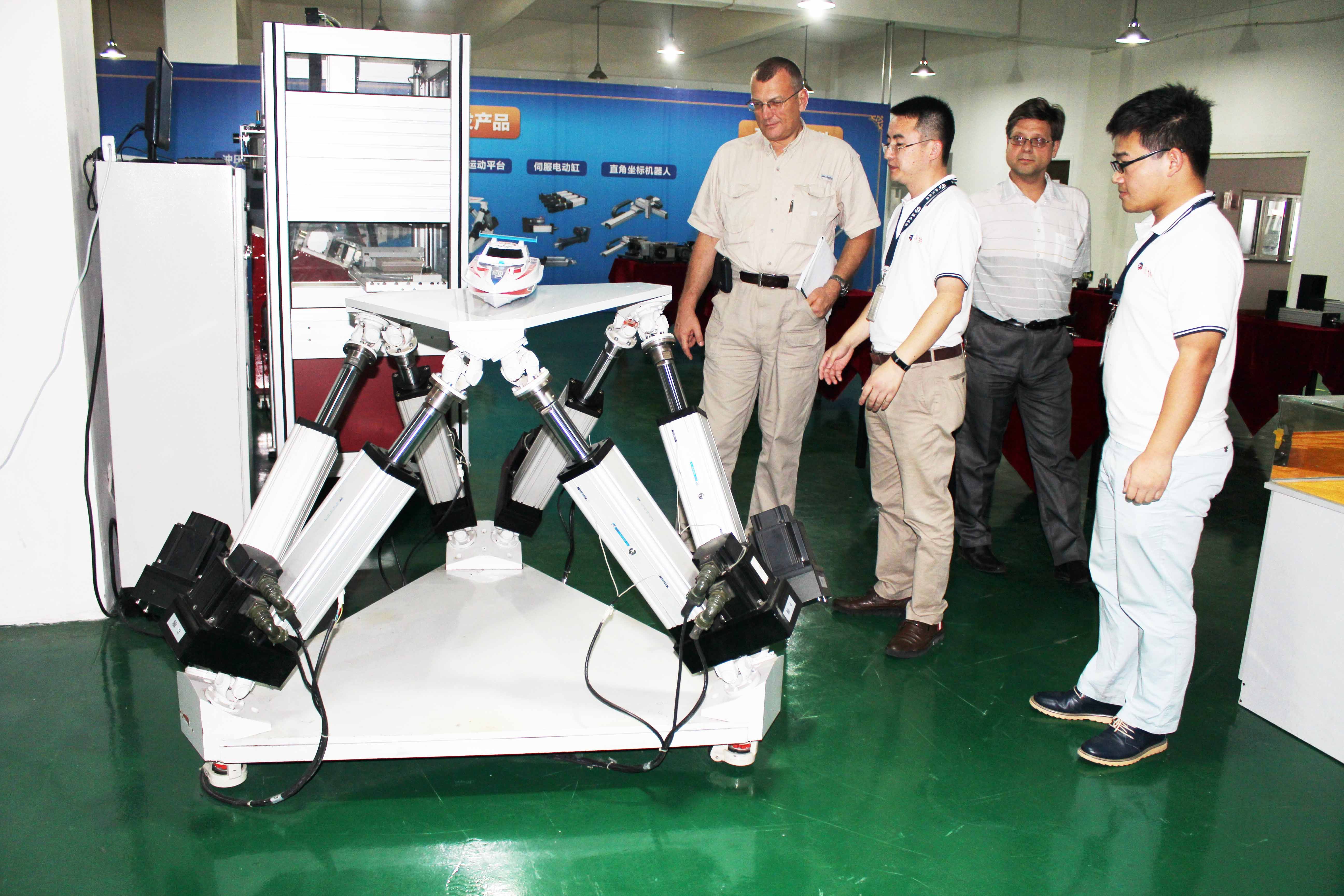 奇妙動感影院座椅離不開伺服電動缸技術