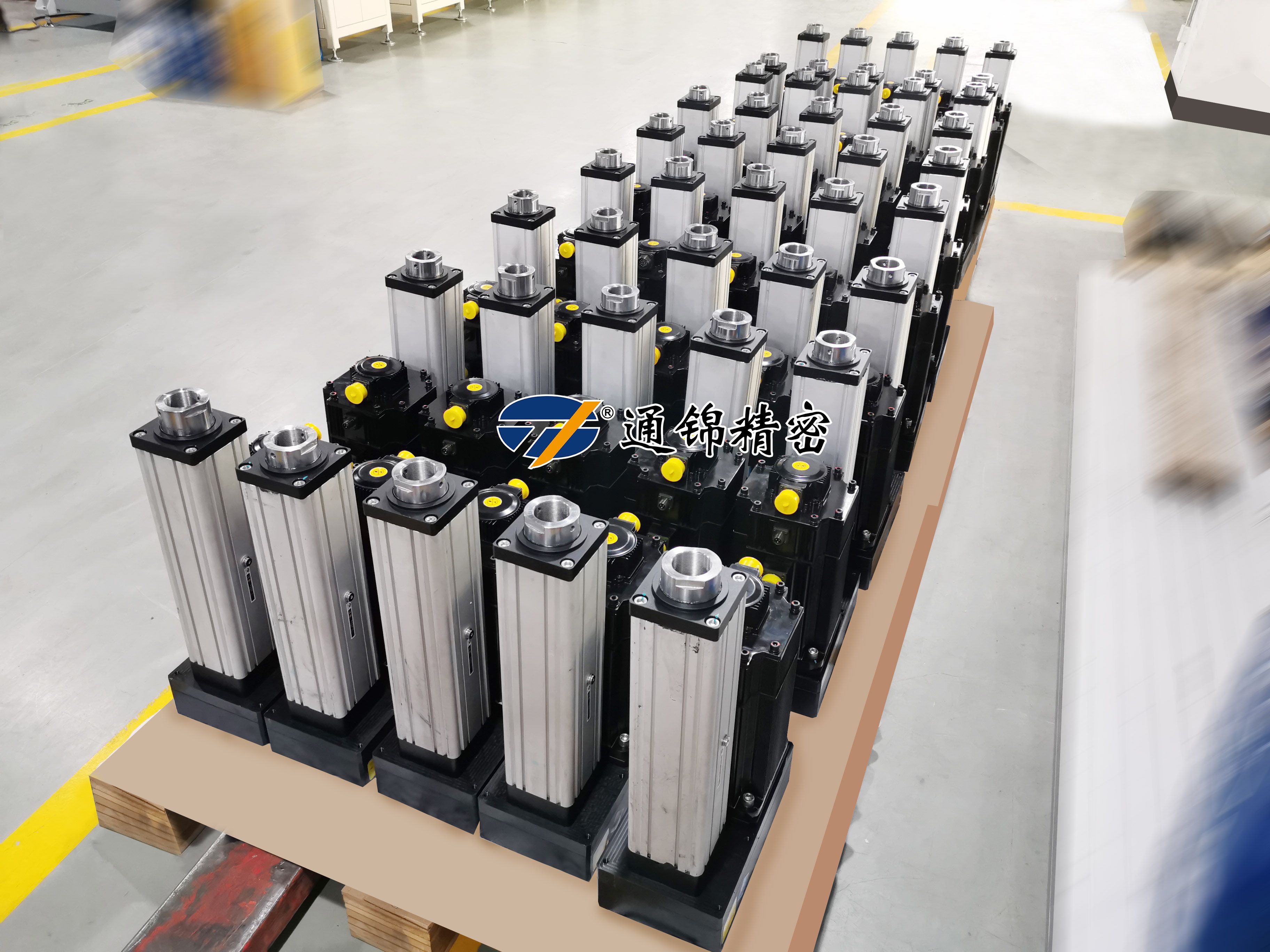 通錦伺服電動缸批量出貨