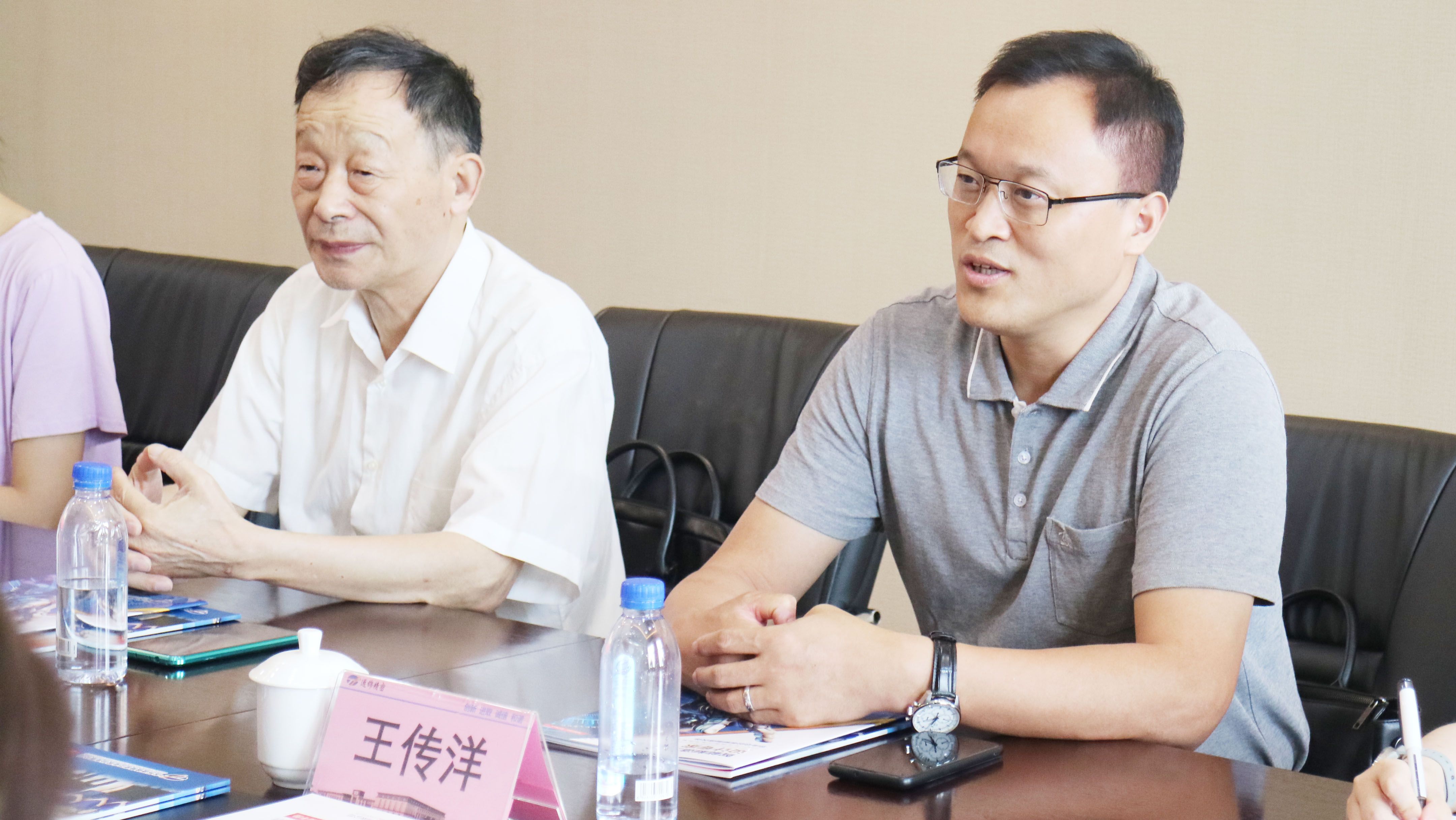 【校企合作】通錦精密與蘇州大學(xué)攜手共建“研究生工作站” 【校企合作】通錦精密與蘇州大學(xué)攜手共建“研究生工作站”