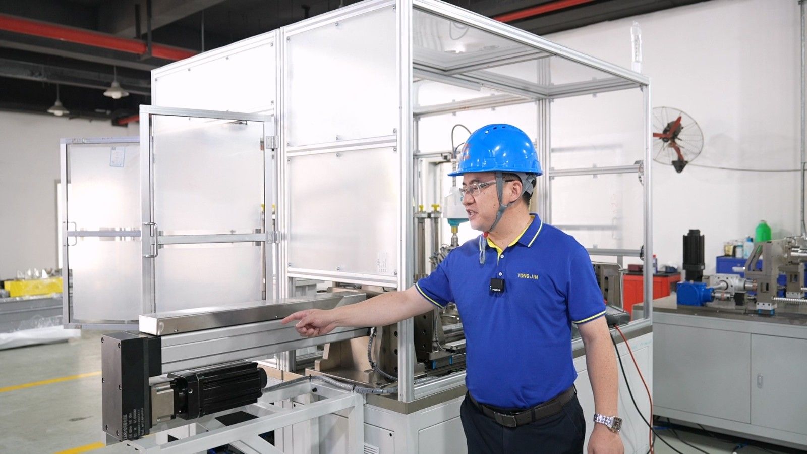 程先鋒:緊握“金剛鉆”,締造“小巨人”! 程先鋒:緊握“金剛鉆”,締造“小巨人”!