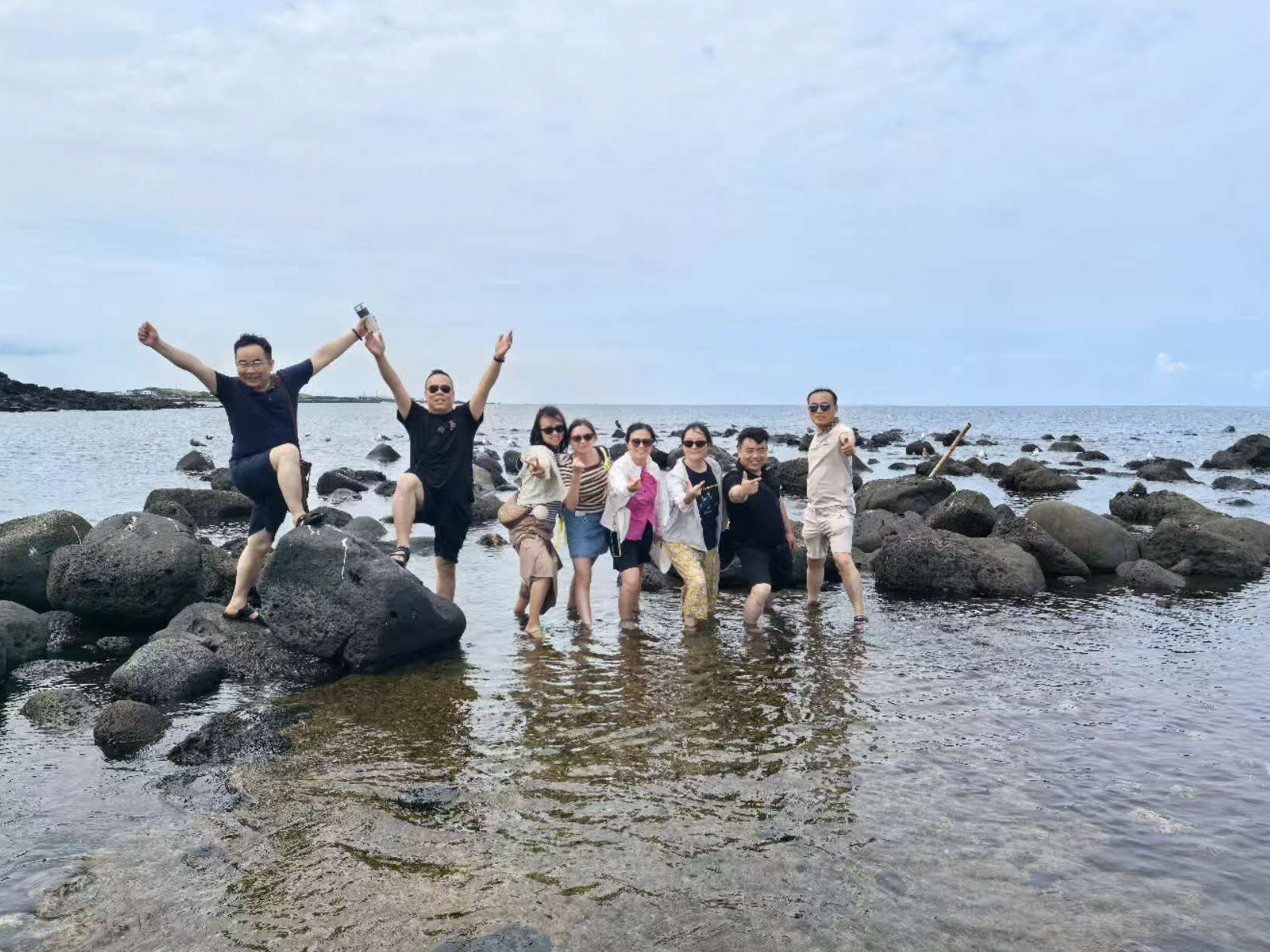 十年相伴,濟州同行 |2025年 通錦精密老員工七夕韓國之旅圓滿收官! 十年相伴,濟州同行 |2025年 通錦精密老員工七夕韓國之旅圓滿收官!